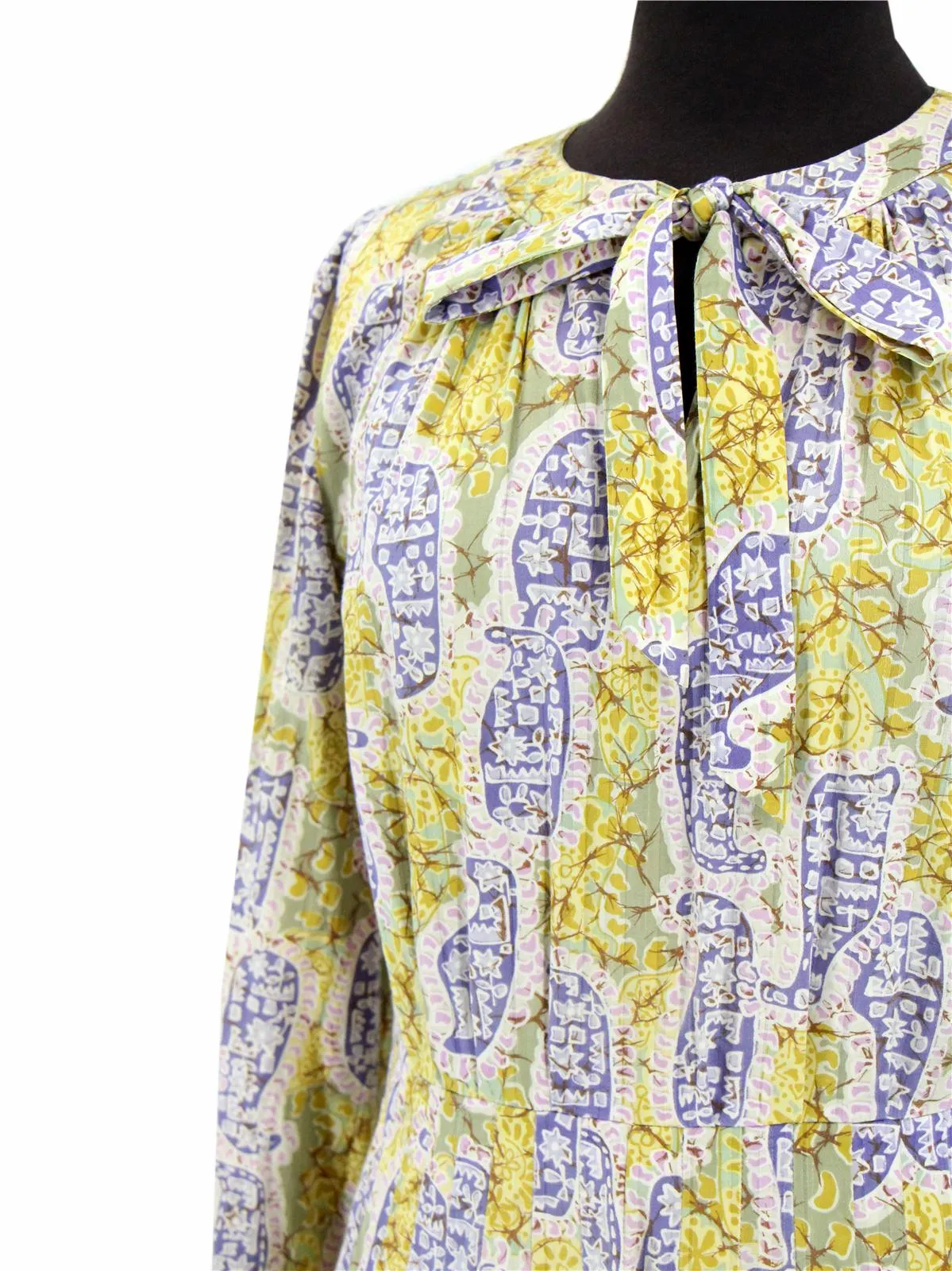 1950s Vintage Patterned Cotton Tie Neck Dress