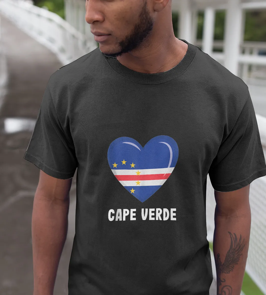 1sttheworld T-Shirt - Heart Cape Verde Flag T-Shirt Black A35