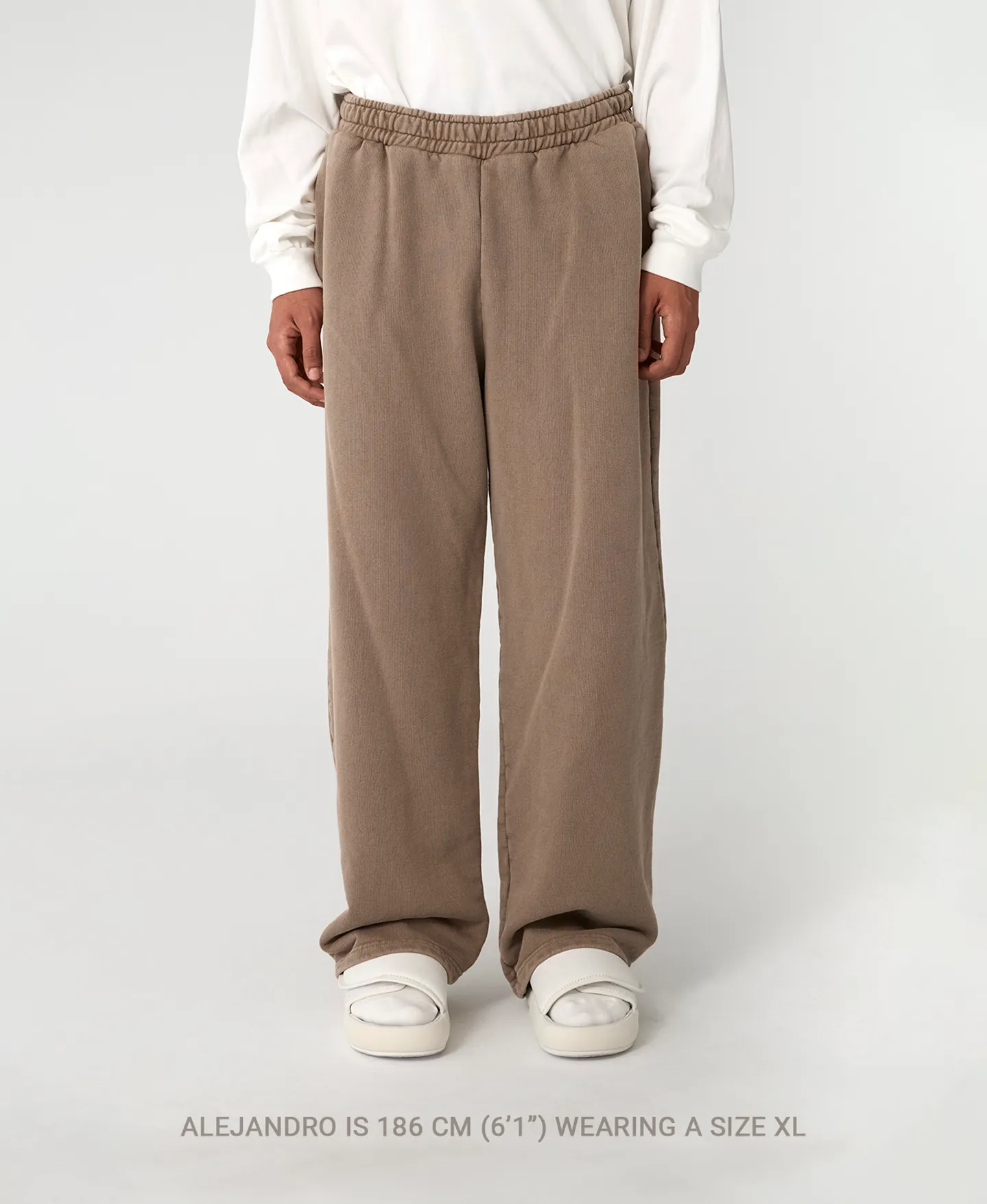 600 GSM 'Vintage Gray' Straight-leg Pants