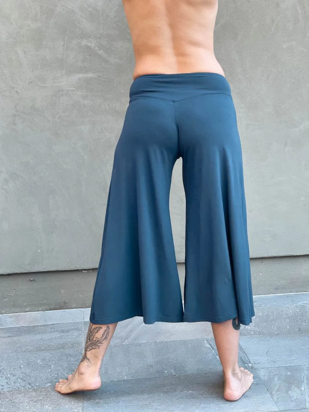 Cropped Flare Pant