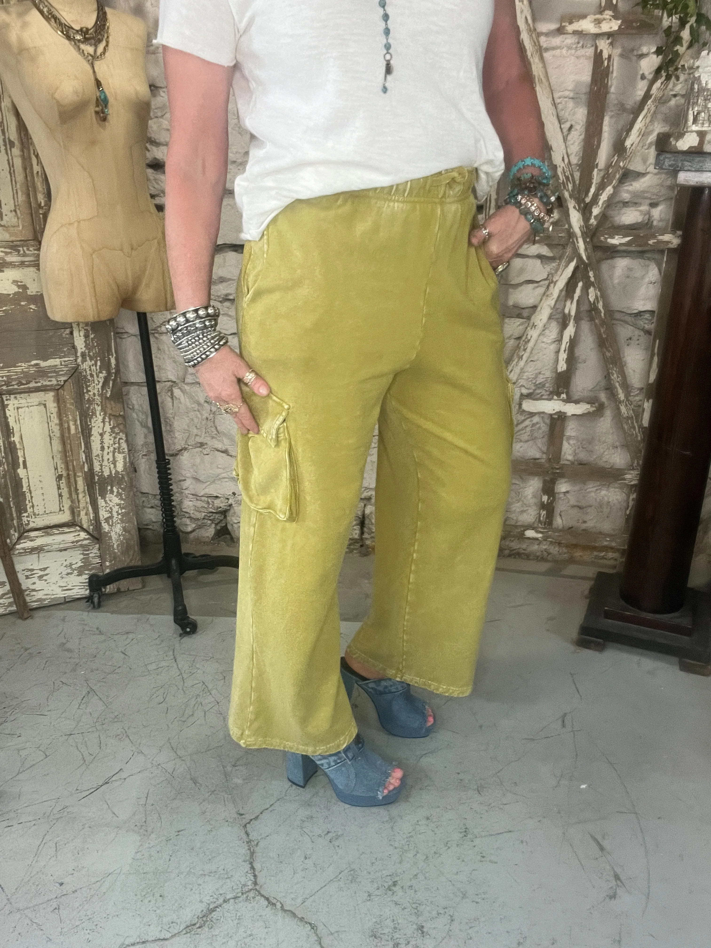 Lime Cargo Lu Leisure Pants