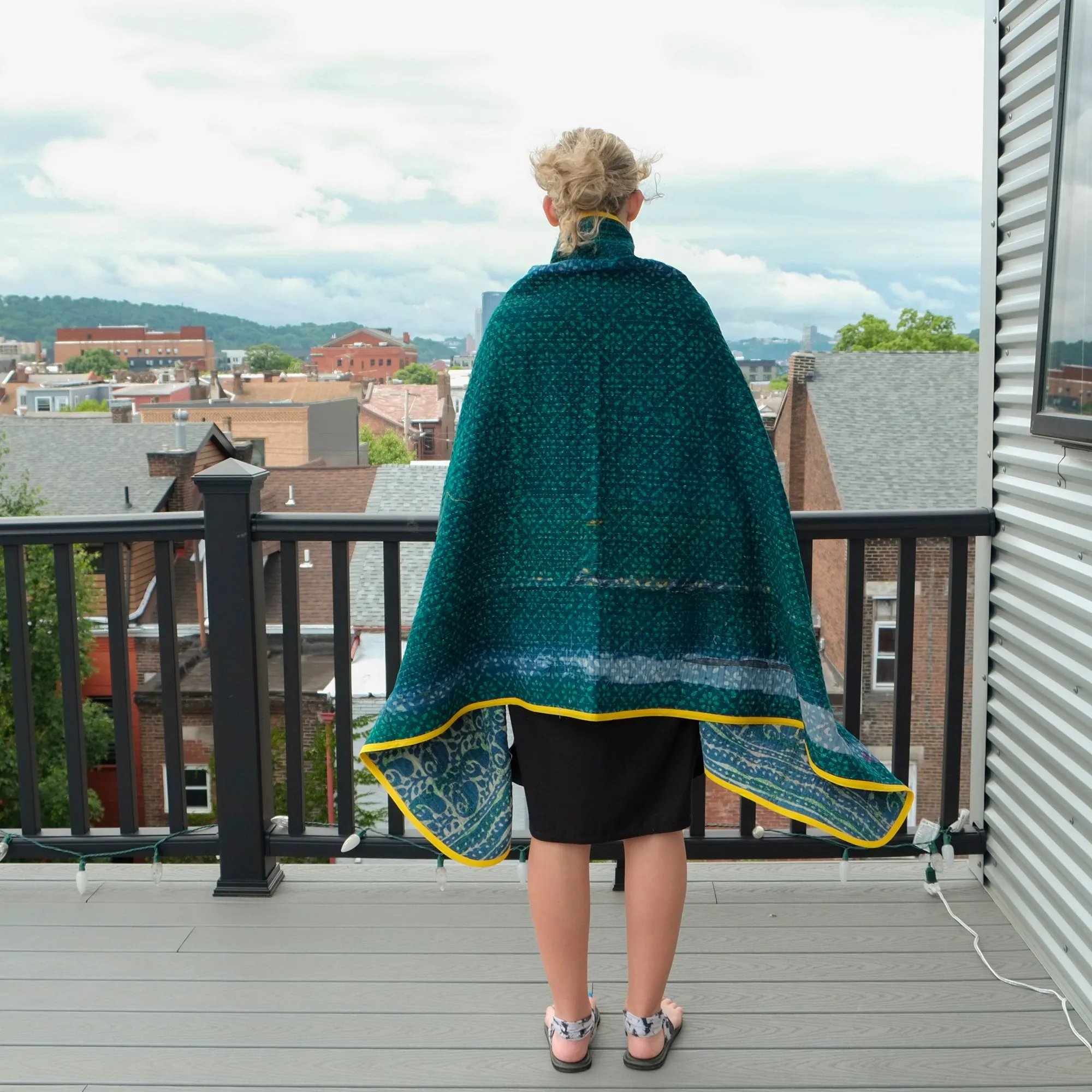 Nellie Poncho/ Blanket 001