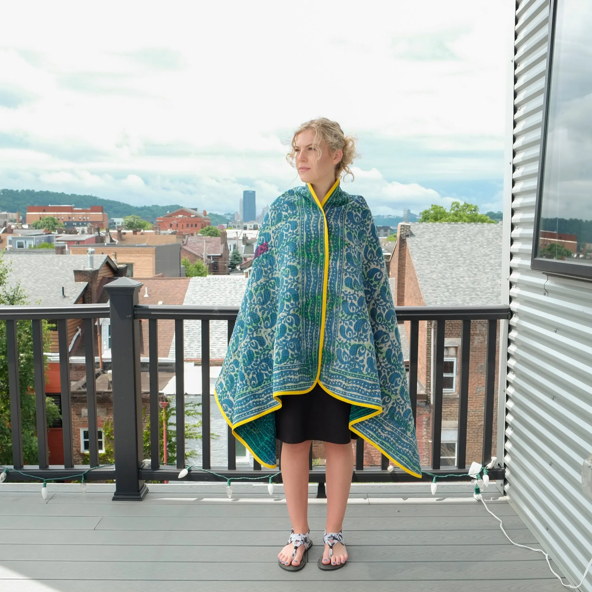 Nellie Poncho/ Blanket 001