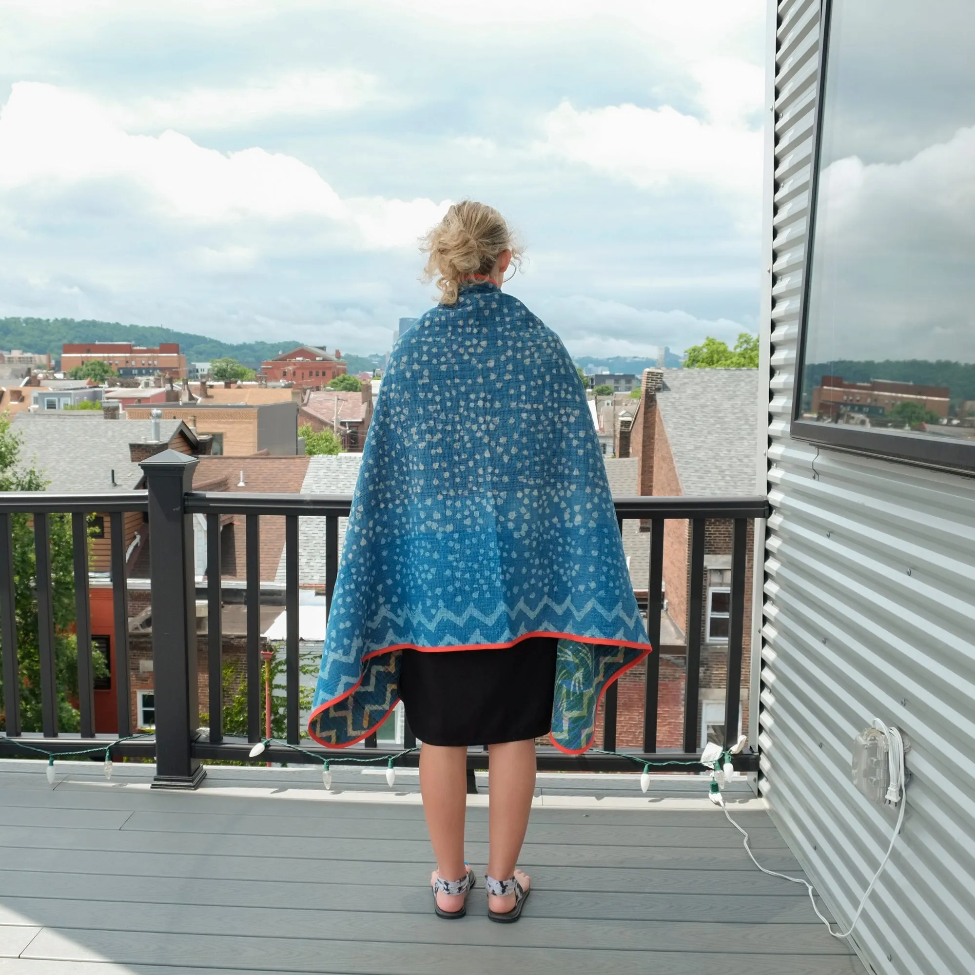 Nellie Poncho/ Blanket 002