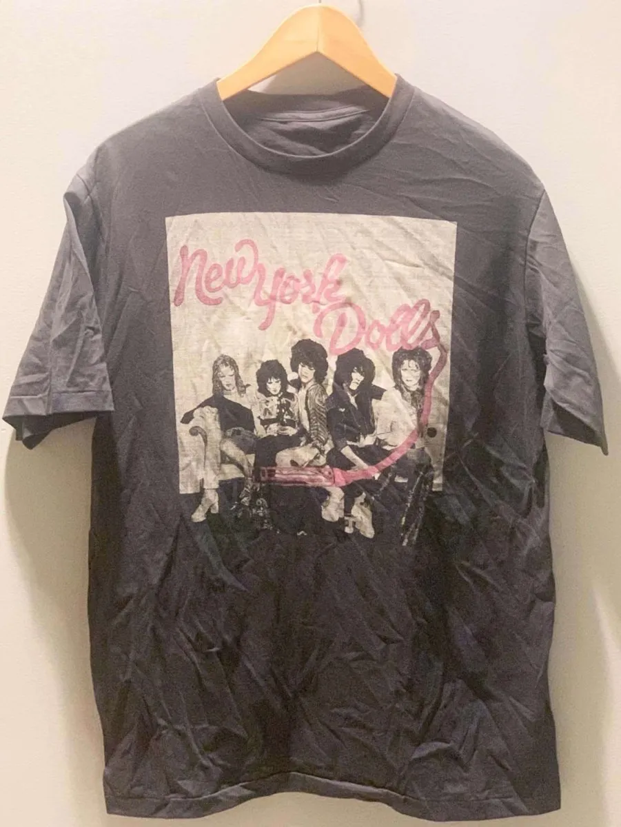 New York Dolls T-Shirt: Classic Rock Elegance Meets Urban Style