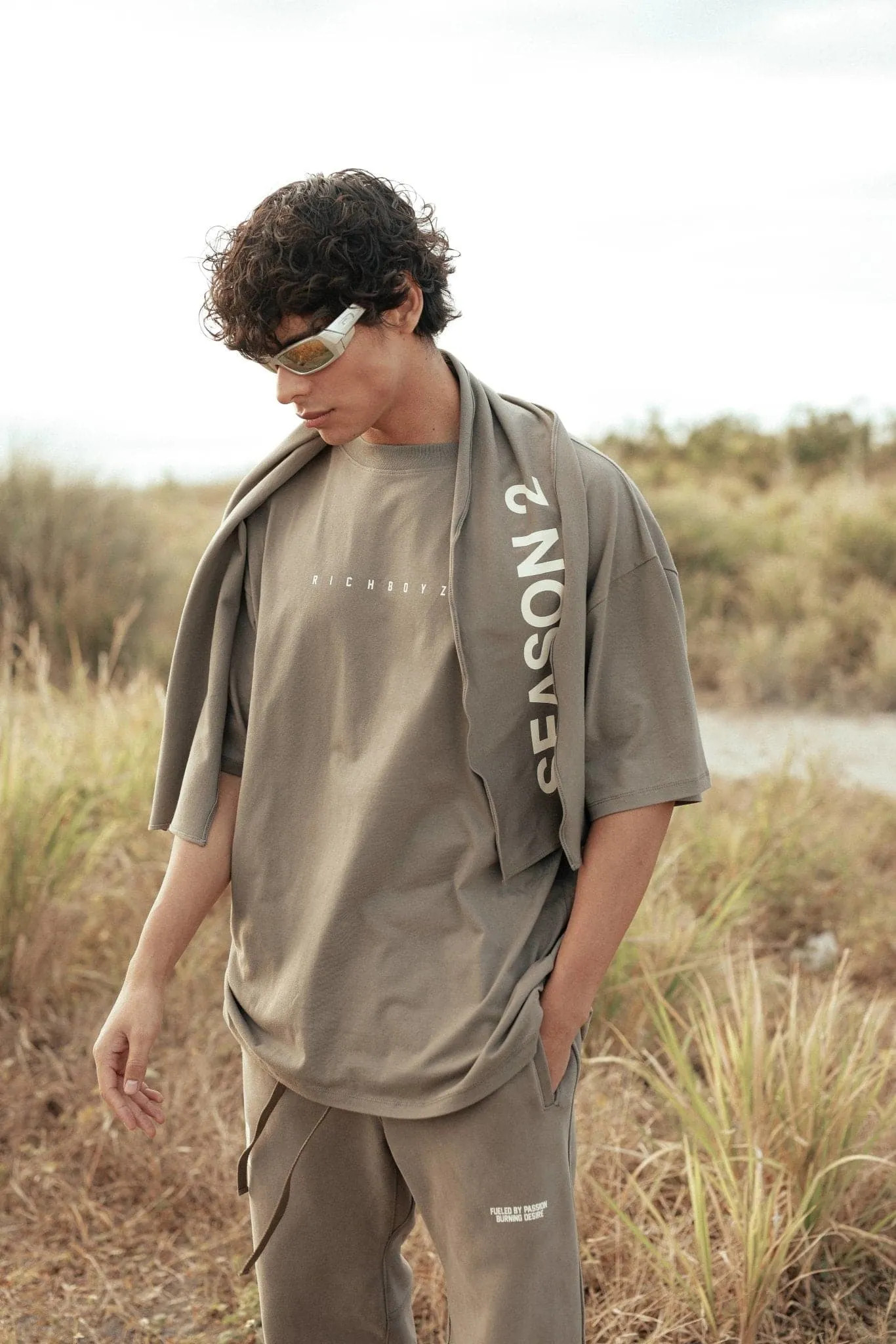 RELAXED DROP SHOULDER TEE - GRANITE