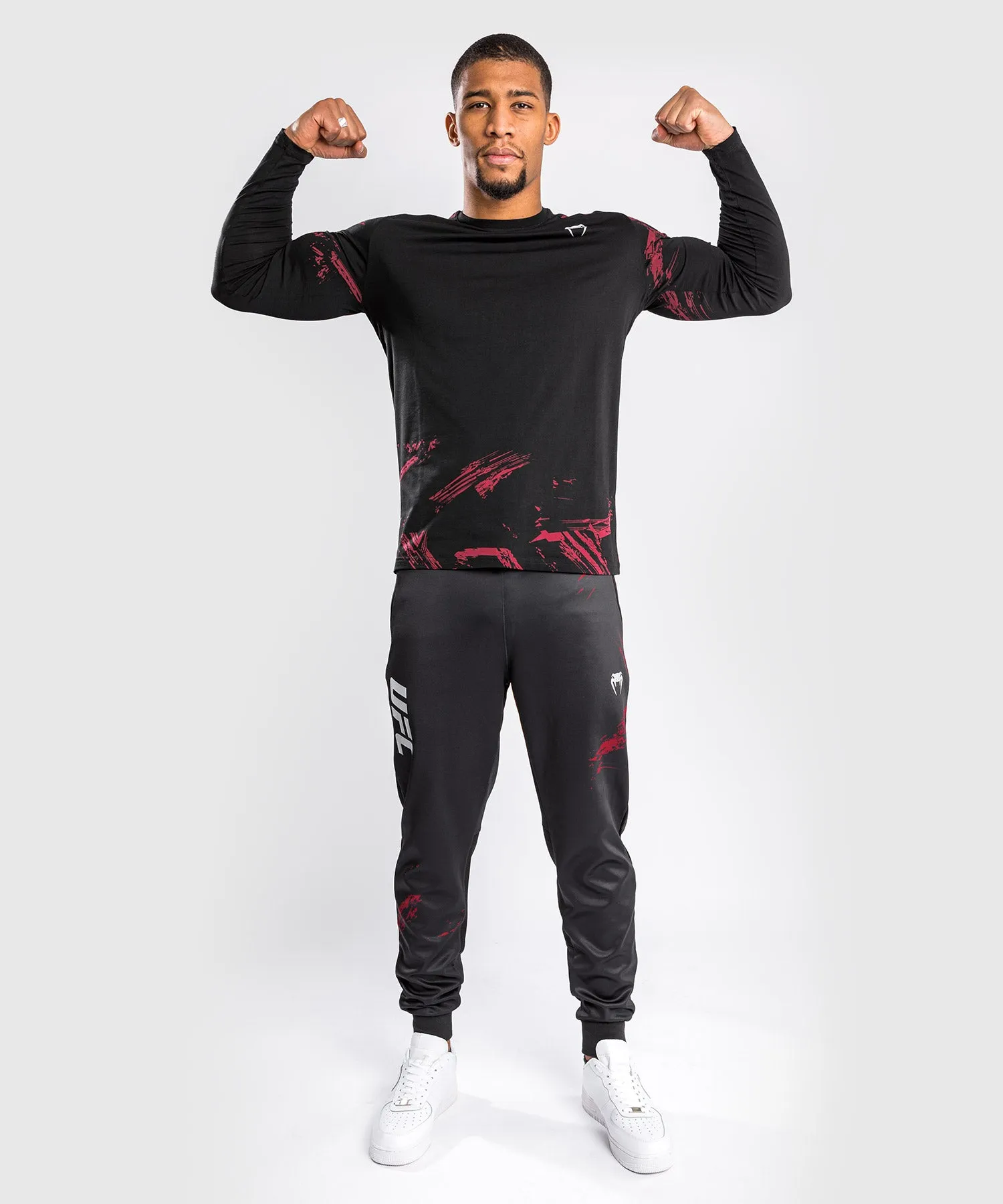 UFC Venum Authentic Fight Week 2.0 Men’s Long Sleeve T-Shirt - Black/Red